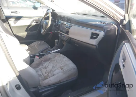 2016 Toyota Corolla Le z USA, uszkodzony, nr VIN 5YFBURHE0GP490621